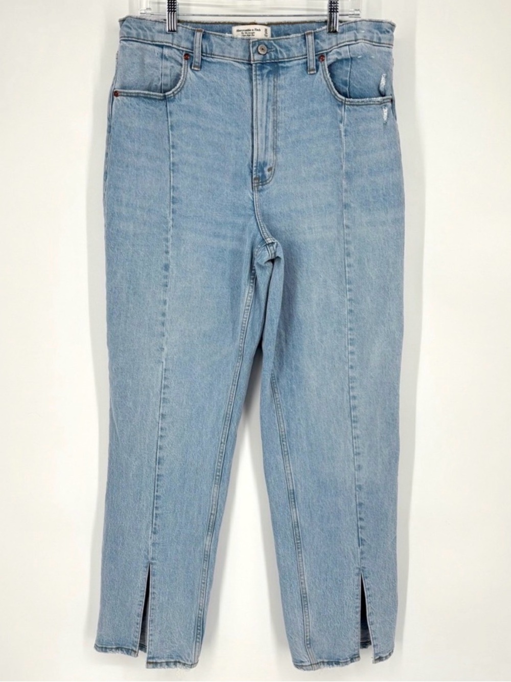 Abercrombie & Fitch Ultra High Rise Light Wash Split Hem Jeans, Sz 28, 8 - Picture 2 of 4
